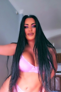 Naz Sultan, Age 31, Escort in Tirana / Albania - 1