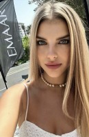 Elizabeth, Age 21, Escort in Istanbul / Turkey