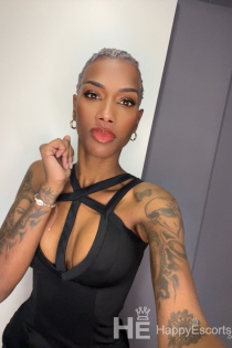 Сяброўка Ebony Party, узрост 28, Лісабон / Партугалія Эскорт - 8