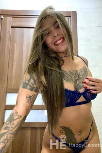 Eli, 22 éves, Il-Gzira / Máltai kísérők – 12