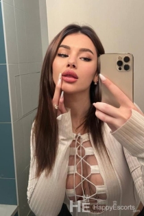 ลิโอเนลลา อายุ 25 ปี โบโลญญา / อิตาลี Escorts - 8