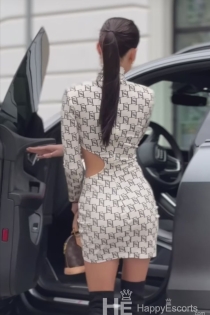 Laurine, 32 let, Bratislava / Slovensko Eskorty - 1