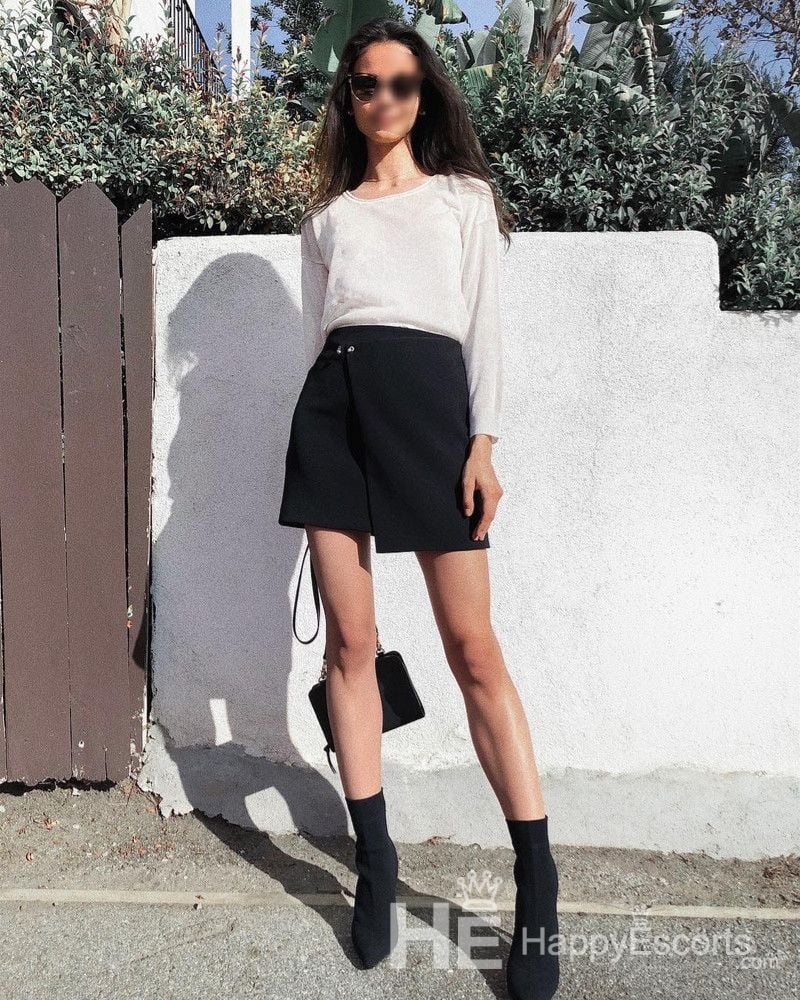Lala, Age 22 - 1
