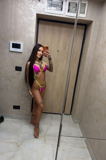 Maya, 28 let, Vídeň / Rakousko Eskorty - 2