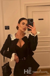 Kira, Miaka 24, Verona / Italia Wasindikizaji - 3