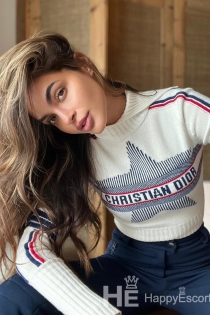 Amelia, Age 23, Escort in Dubai / UAE - 1