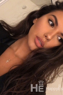 Velary, Age 25, Escort in Dubai / UAE - 3