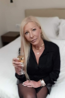 Natalia, Miaka 43, Athens / Ugiriki Wasindikizaji - 4