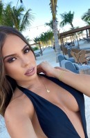 Brithany, Umur 23, Ibiza / Pengiring Sepanyol