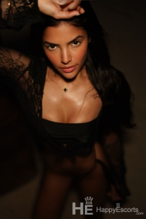 Gaby, Usia 23, Cannes / Prancis Escort - 1