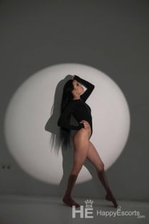 Kelly, Age 28 - 2