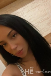 Mia, Alter 24, Escort in Zagreb / Kroatien - 6