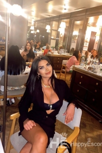 Gizem, Alter 25, Escort in Istanbul / Türkei - 6