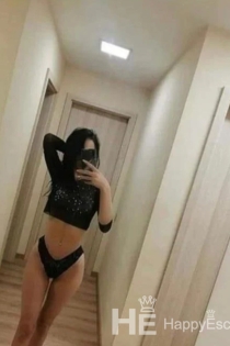 Emilia escort indipendente, 22 anni, Bucarest / Romania - 2