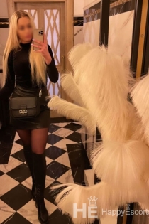 Amanda, Age 27, Escort in Prague / Czech Republic - 4