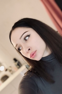 Sarina, 28 let, Frankfurt na Majni / Nemčija Spremljevalci - 2