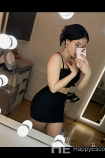 Sarina, 28 let, Frankfurt na Majni / Nemčija Spremljevalci - 3