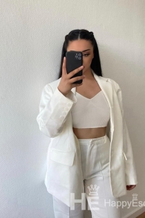 Suzi, Yaş 26, İstanbul / Türkiye Eskortlar - 3