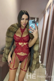 Maria, Miaka 24, Budapest / Hungaria Wasindikizaji - 6