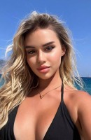 Ariana, 24 ani, Budapesta / Ungaria Escorte