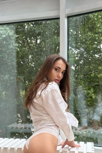 Lika, Age 25, Escort in Florence / Italy - 6