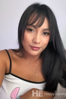 Daisy Vip, Age 24, Escort in Athens / Greece - 4