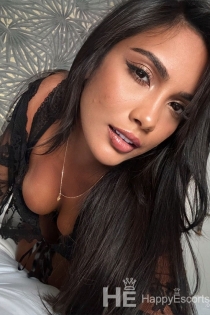 Daisy Vip, Age 24, Escort in Athens / Greece - 6