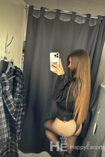 Maja -masáž, 23 let, Varšava / Polsko Eskorty - 2