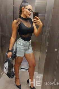 Nataša, 23 gadi, Stambula/Turcija Eskorts — 1