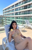 Hedia, Usia 22 Tahun, Tirana / Albania, Pekerja Seks Pendamping