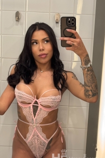 Agatha, 26 anni, Atene / Grecia Escort - 8