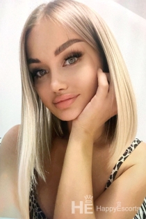 Angelina, 25 anni, Parma / Italia Escort - 1
