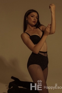 Sonia, Yaş 25, İstanbul / Türkiye Eskortlar - 2