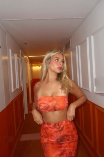 Tina German, Yaş 26, Antalya / Türkiye Escort - 3