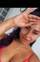 Esmeral, 28 ετών, Ρώμη / Ιταλία Συνοδοί