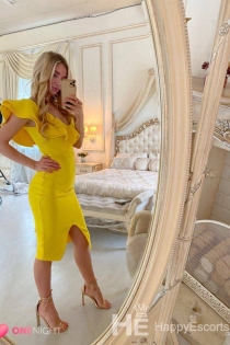 Ariel, Age 22, Genoa / Italy Escorts - 4