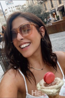 Luna, 28 ans, Milan / Italie Escortes - 6