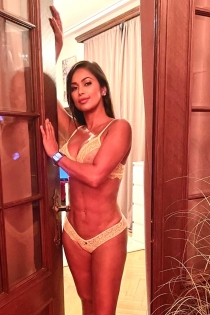 คลีโอ อายุ 27 ปี ฟรีบัวร์ / สวิตเซอร์แลนด์ Escorts - 7