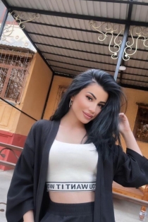 Elif, Alter 24, Escort in Istanbul / Türkei - 2