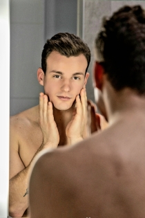 Ian, Age 25, Escort in Grenoble / France - 1