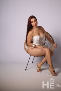 Lara lís, 28 tahun - 9