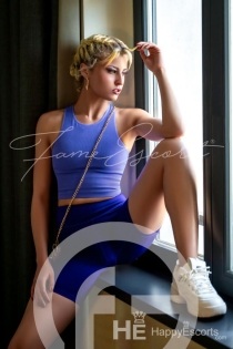 Scarlett, 22 let, Berlín / Německo Doprovod - 4