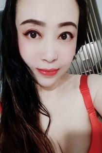 Nana, Age 32, Escort in Antwerp / Belgium - 2