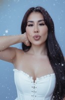 Romina, Yaş 24, Medellin / Kolombiya Eskortlar