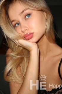 Vikky, Miaka 24, Florence / Italia Wasindikizaji - 2