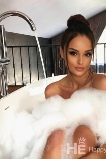 Irma, 22-vuotias, Genova / Italia Escorts - 2