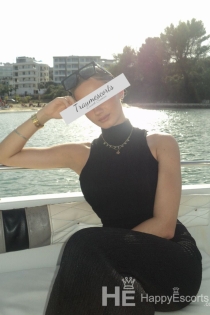 Nora, 23 let, Hamburk / Německo Doprovod - 3