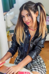 Jessica, Age 24, Escort in Madrid / Spain - 4