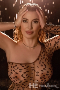Suzanne, 31 let, Paříž / Francie Escorts - 8