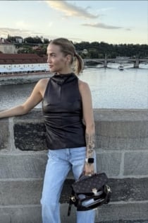 Кети, 26 година - 4 година